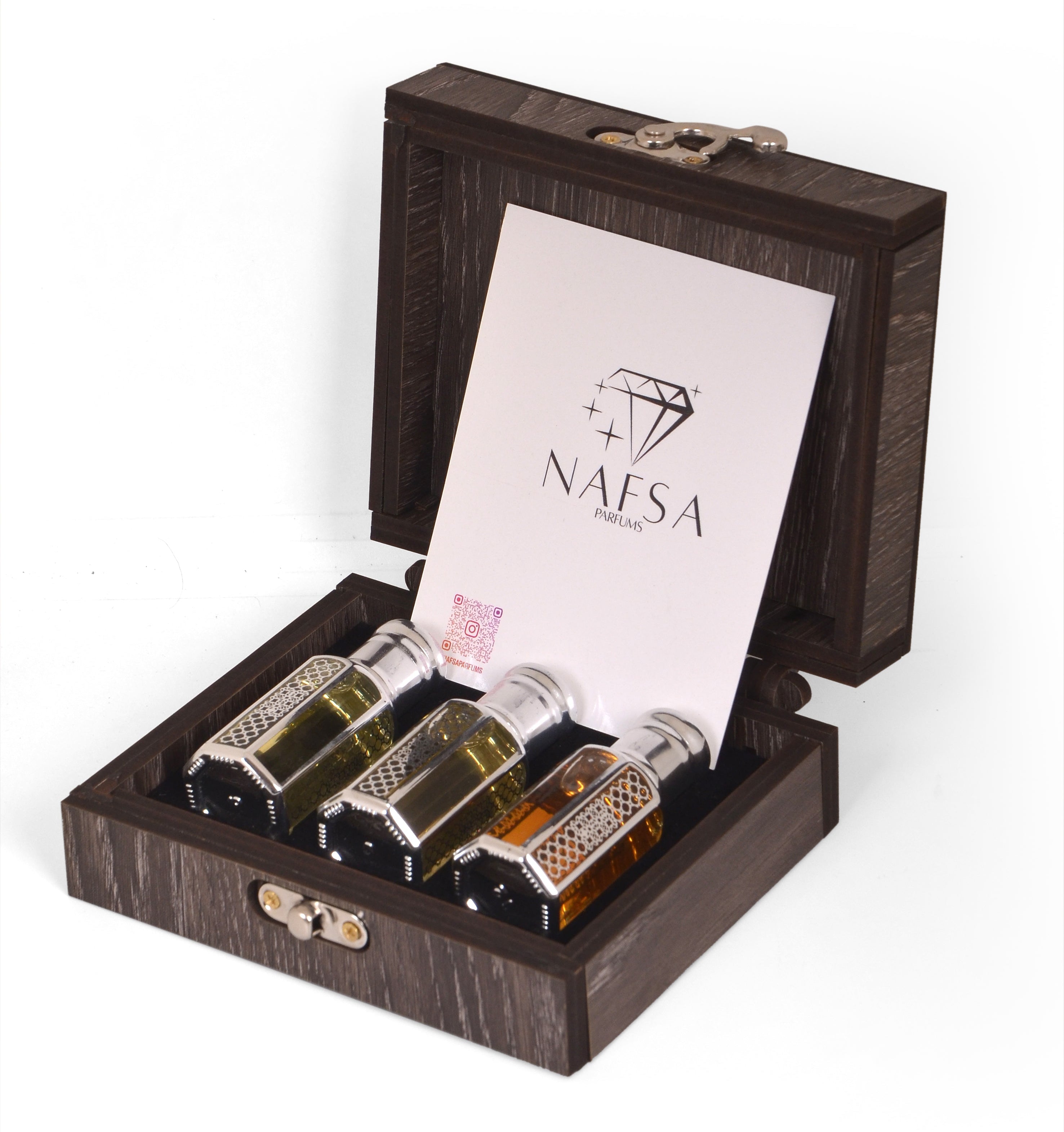 CUSTOM SET